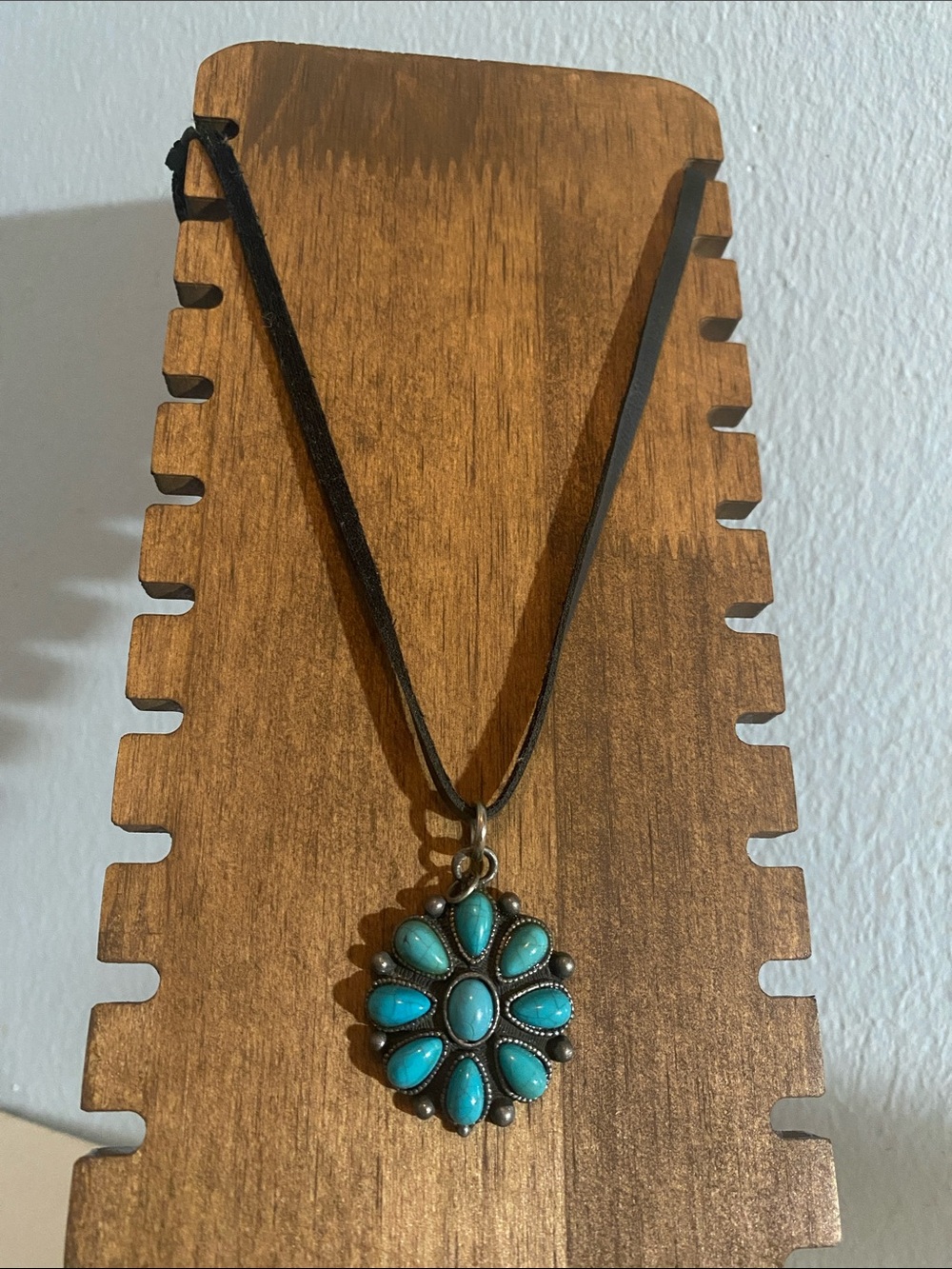 Turquoise Teardrop Flower Pendant Necklace